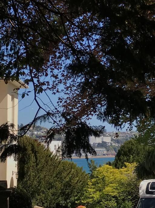 * Popular * Stunning Quiet Apartment By The Sea Torquay Buitenkant foto