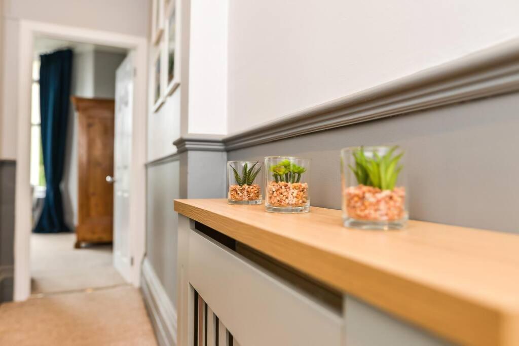 * Popular * Stunning Quiet Apartment By The Sea Torquay Buitenkant foto